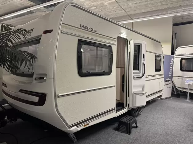 Fendt Tendenza 465 SFB Zondag 8 februari open (1017130)