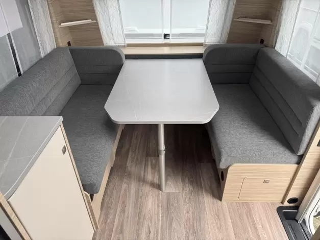 Fendt Bianco Activ 515 SGE Zondag 8 februari open (1017427)