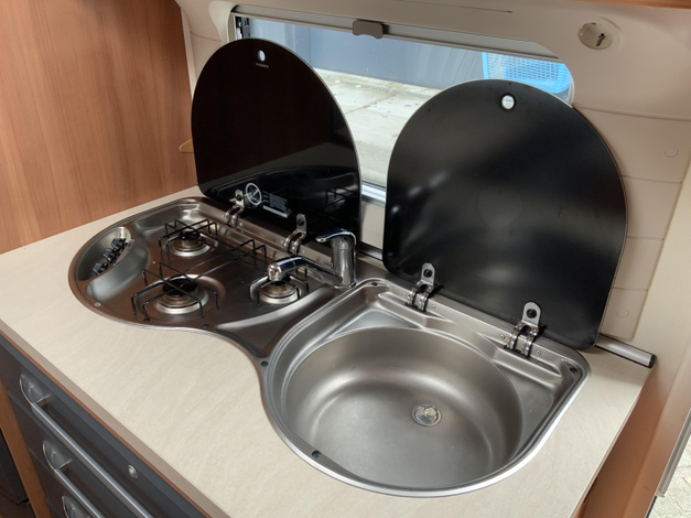 Hobby De Luxe 490 KMF 9 Hemelvaartsdag open (1043251)