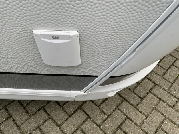 Hobby Prestige 720 UKFE Zondag 8 februari open (1029888)