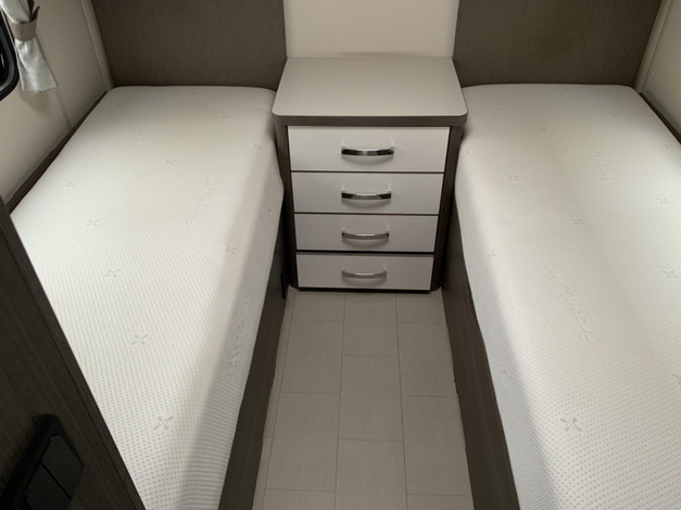 Elddis Affinity 574 Zondag 8 februari open (1028078)