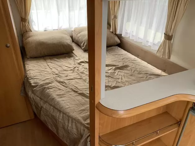 Chateau Caratt 466 C