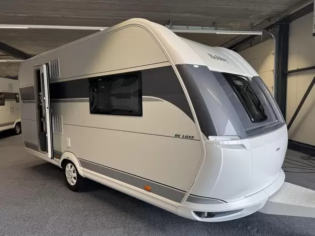 Hobby De Luxe 460 SFF Zondag 8 februari open (1019590)