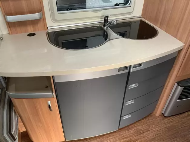 Hobby De Luxe 540 UL