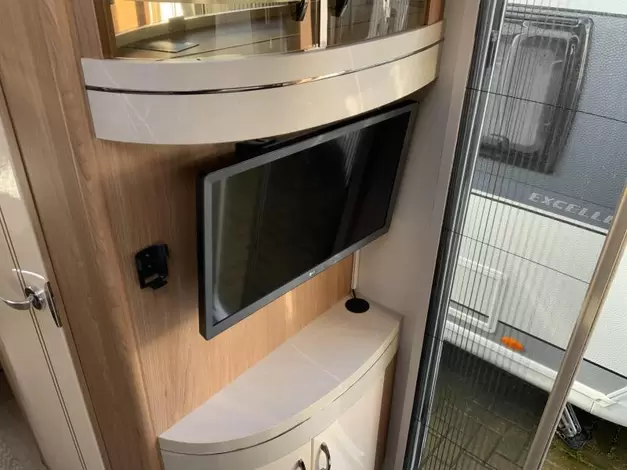 Hobby Excellent 540 UL 9