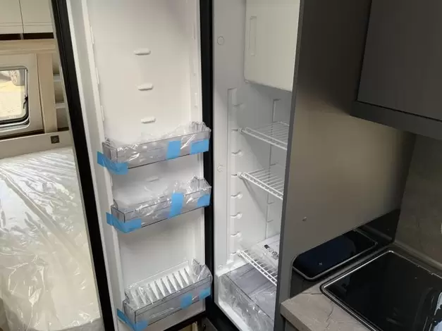 Hobby De Luxe 540 KMFE Zondag 8 februari open (1008078)