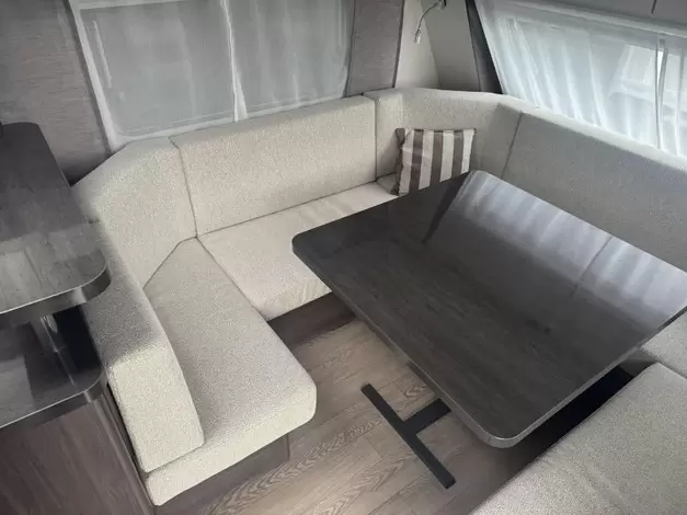 Hobby Prestige 720 WQC Zondag 8 februari open (1020810)