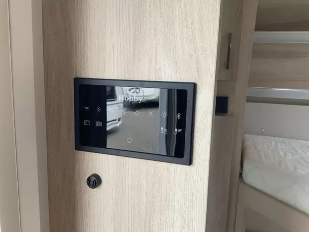 Hobby De Luxe 540 KMFE Zondag 8 februari open (1008078)