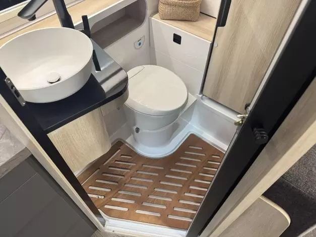 Hobby De Luxe 460 SL Zondag 8 februari open (1019589)