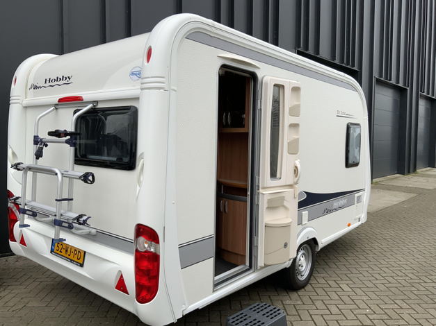 Hobby De Luxe 400 SFE Hemelvaartsdag open (1040172)