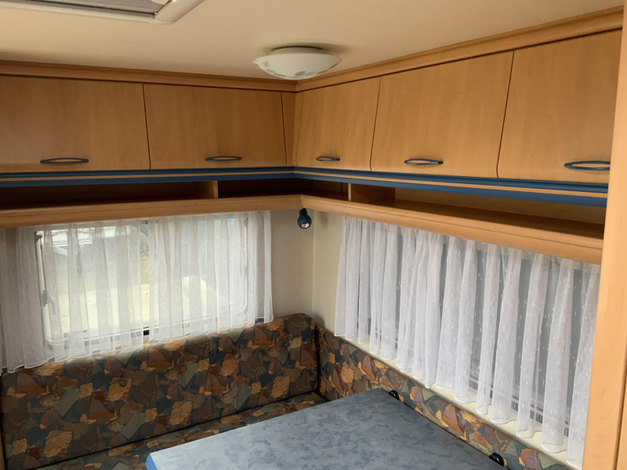 Hobby De Luxe 440 SF Hemelvaartsdag open (1040170)