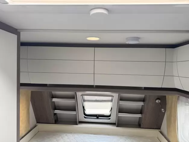 Hobby On Tour 390 SF Zondag 8 februari open (1019587)