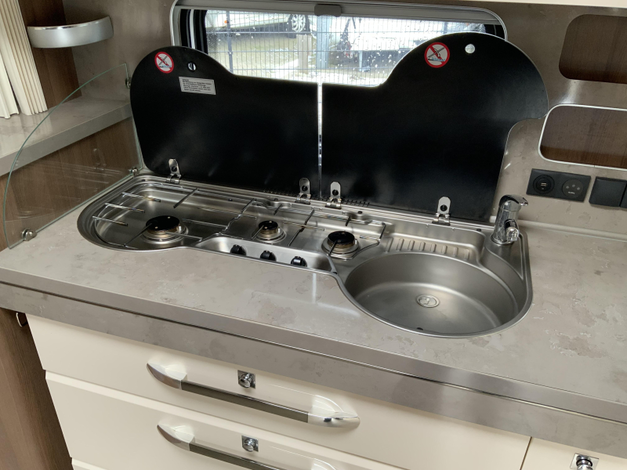 Hobby Prestige 720 KWFU Zondag 8 februari open (1030840)