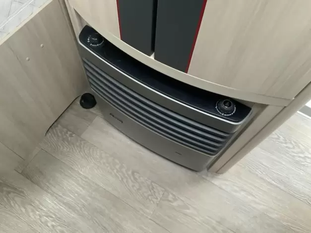 Hobby De Luxe Edition 460 UFE