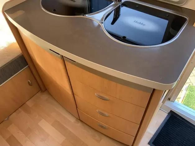 Hobby De Luxe 450 UF