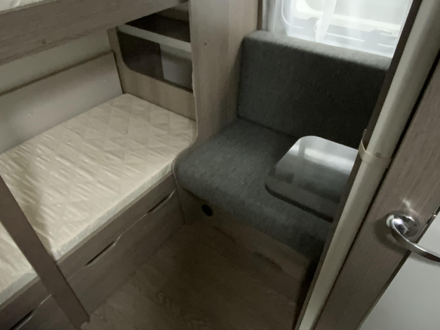 Hobby Prestige 720 KWFU Zondag 8 februari open (1028174)