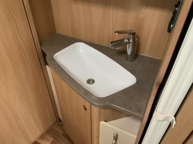 Knaus Sudwind 550 TKM