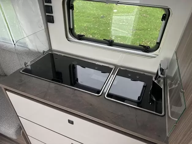 Fendt Tendenza 550 SG