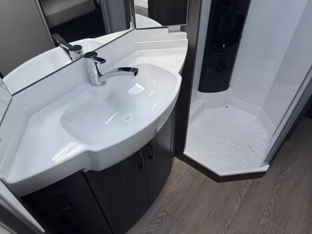 Hobby Prestige 720 KWFU Zondag 8 februari open (1025707)