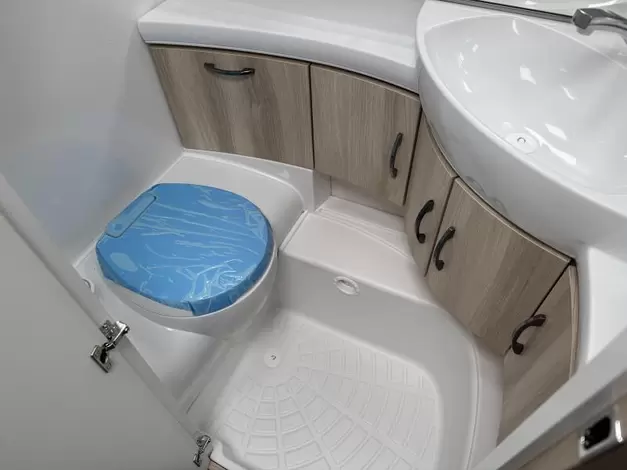 Hobby De Luxe 540 UL Zondag 8 februari open (1005719)