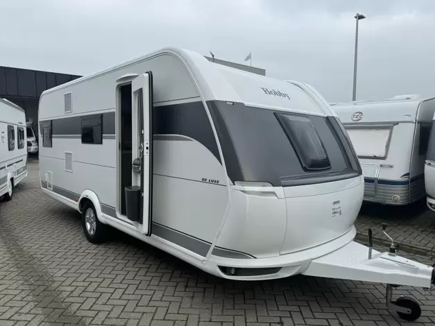 Hobby De Luxe 545 KMF Zondag 8 februari open (977480)