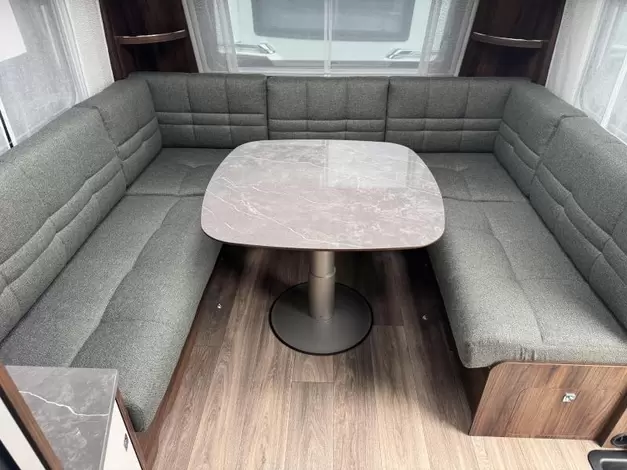 Fendt Diamant 650 GD Zondag 8 februari open (1024109)