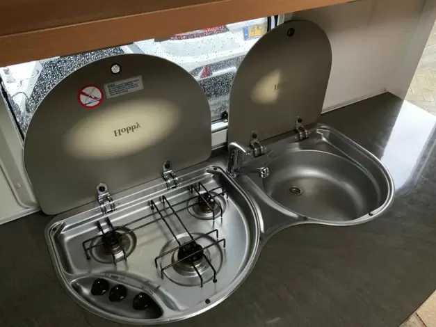 Hobby Excellent 440 SF