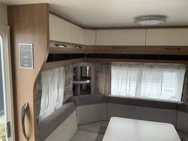 Hobby De Luxe 540 UL