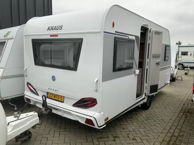 Knaus Sport 450 FU