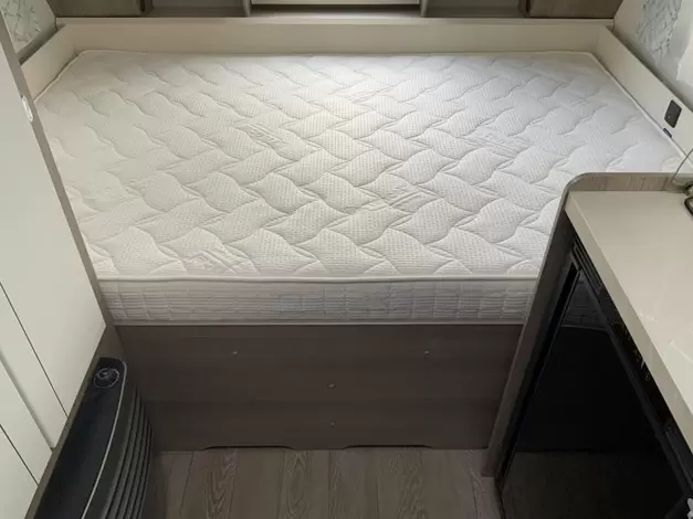 Hobby On Tour 390 SF