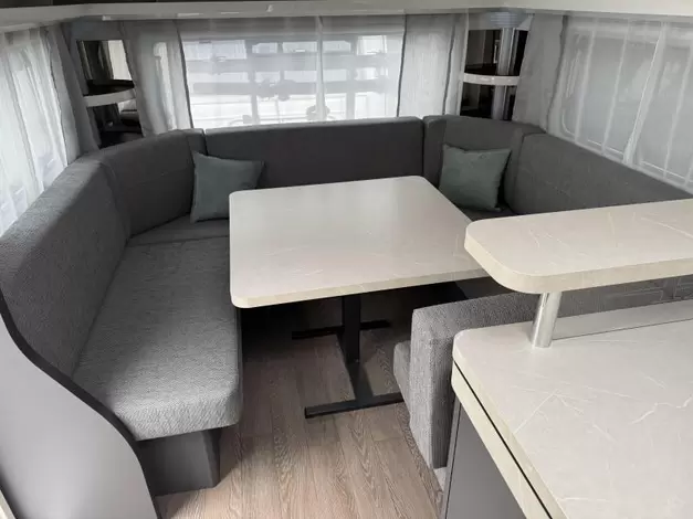 Hobby Excellent 560 CFE