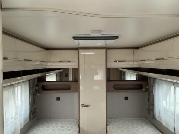 Hobby Excellent Edition 540 WLU Zondag 8 februari open (1028070)