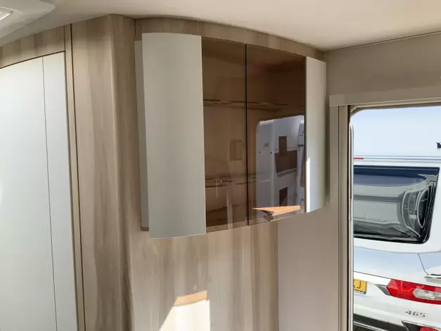 Hobby De Luxe 540 UL Zondag 8 februari open (971015)