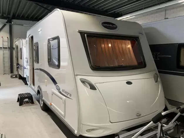 Caravelair Allegra 400