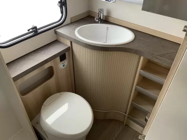 Hobby De Luxe 545 KMF