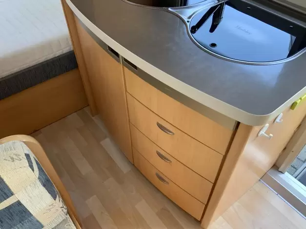 Hobby De Luxe 400 SF