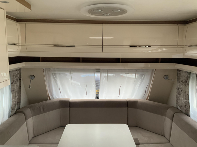 Hobby Excellent Edition 540 WLU Zondag 8 februari open (1028070)