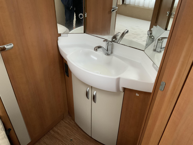 Hobby Excellent 495 UFE Zondag 8 februari open (1029145)