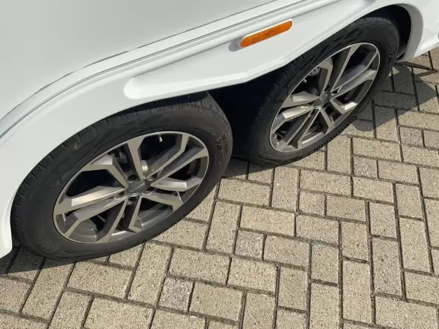 Kabe Imperial 740 TDL KS Helemaal compleet