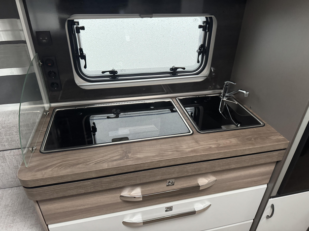 Hobby Excellent Edition 540 UFF Zondag 8 februari open (1026531)