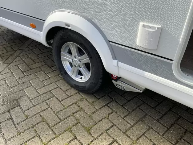 Hobby De Luxe 545 KMF