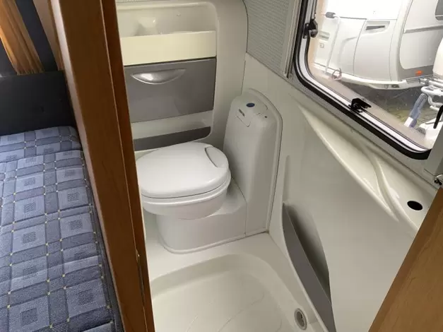 Knaus Sudwind 450 FU