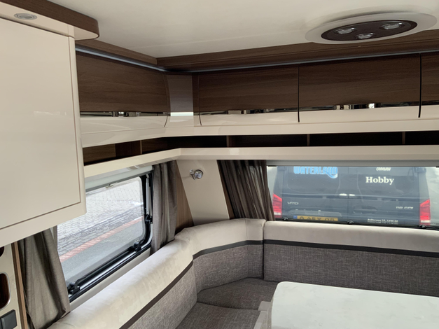 Hobby Prestige 720 KWFU Zondag 8 februari open (1030840)