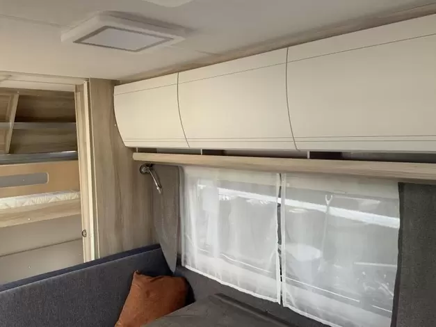 Hobby De Luxe 540 KMFE Zondag 8 februari open (1008078)