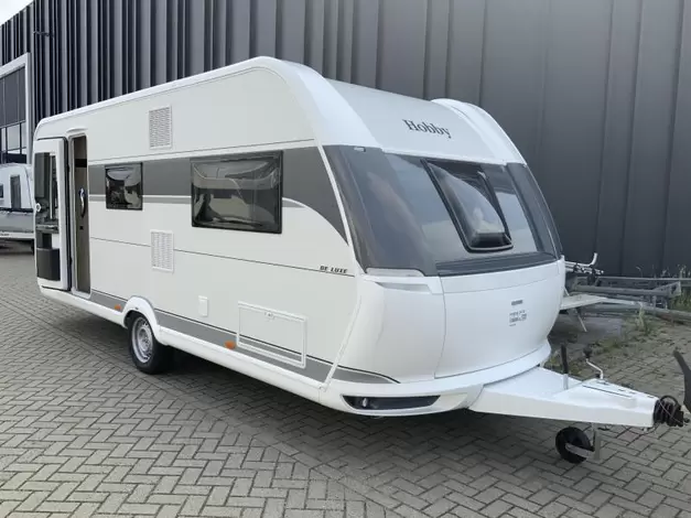 Hobby De Luxe 540 KMFE Zondag 8 februari open (1008078)