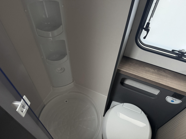 Hobby Excellent Edition 545 KMF Zondag 8 februari open (1026528)