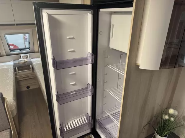 Hobby De Luxe 460 SL Zondag 8 februari open (1019589)