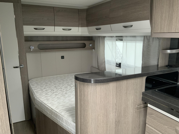 Hobby Prestige 720 KWFU Zondag 8 februari open (1028174)