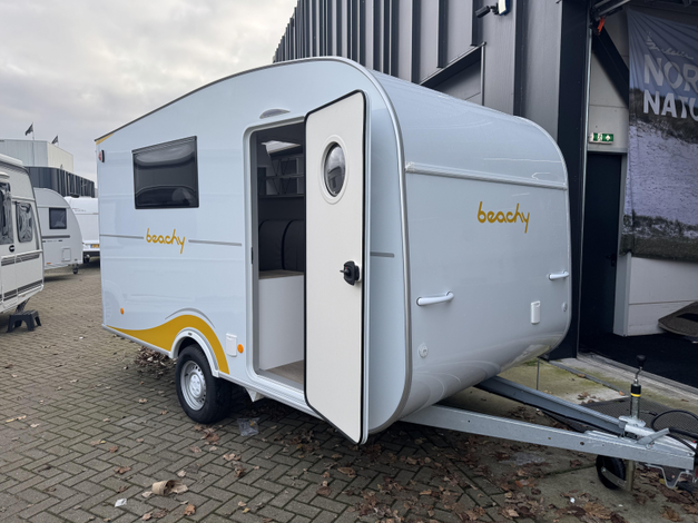 Hobby Beachy 420 Zondag 8 februari open (1029021)