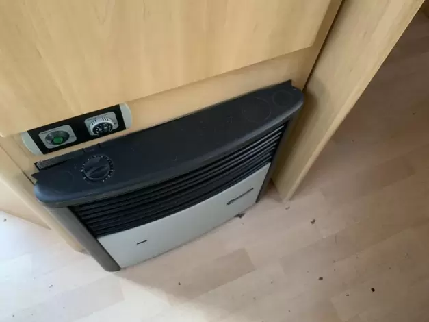 Dethleffs Camper 450 DB